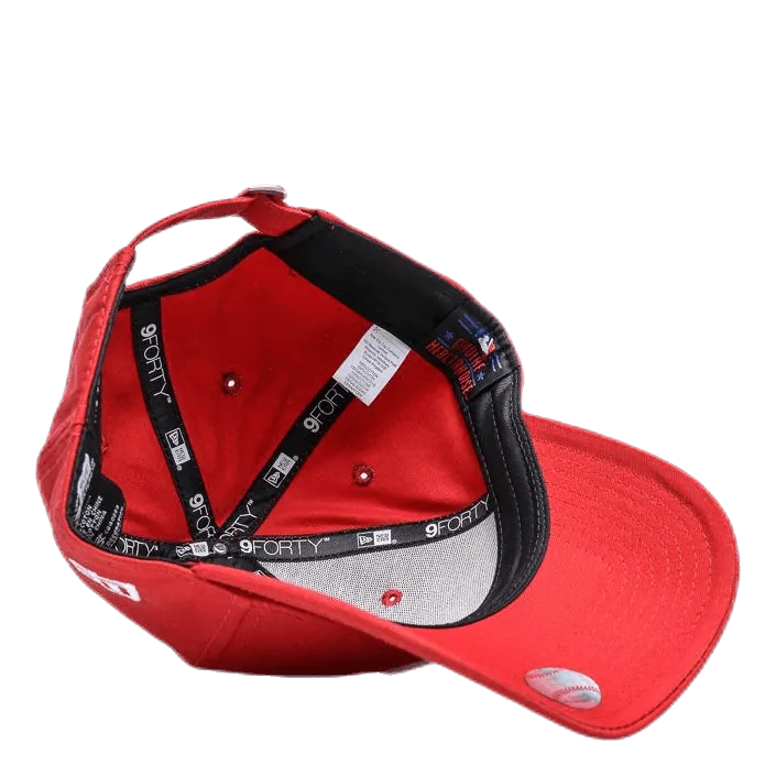 940 League Basic White/Red