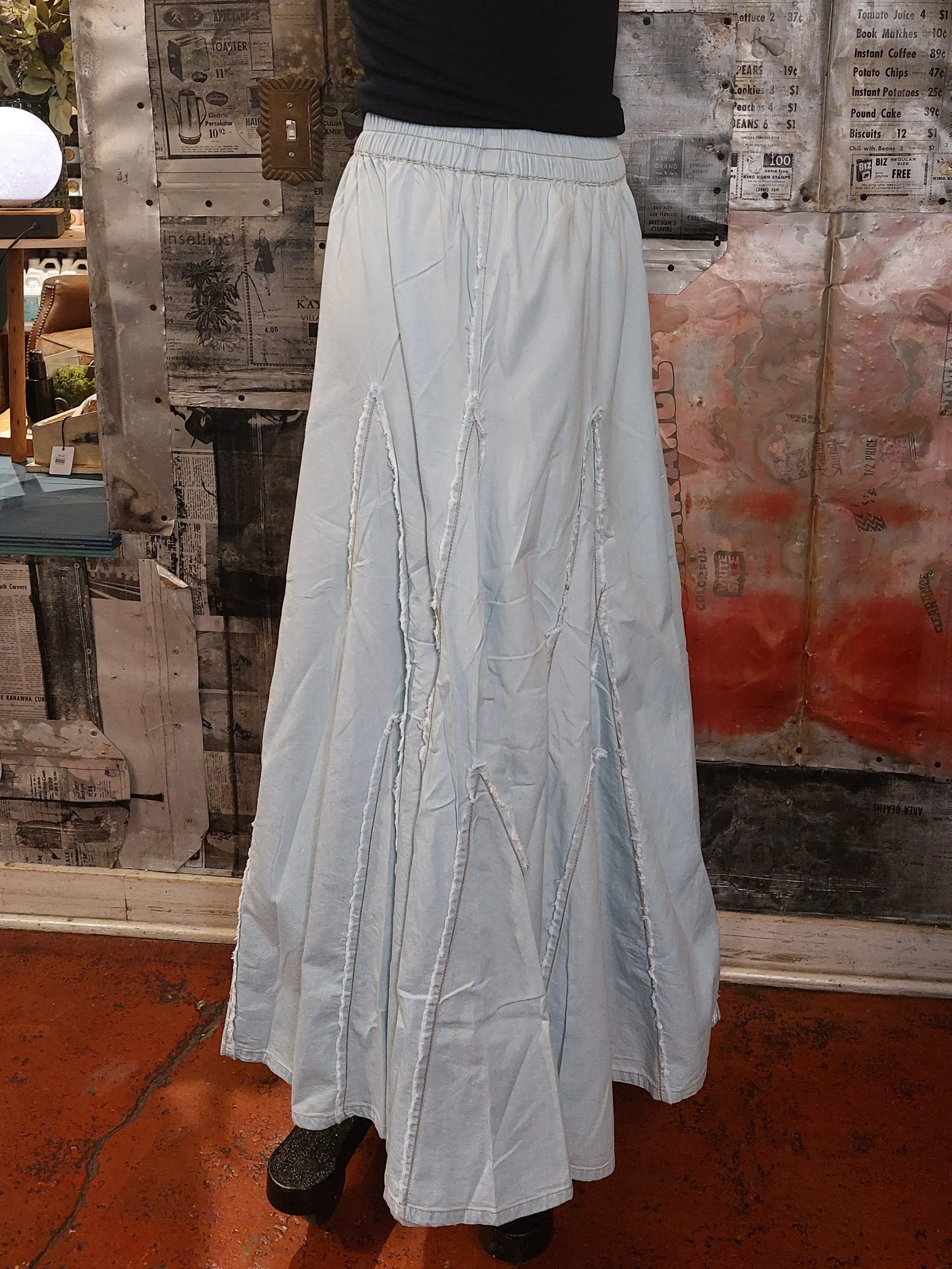 Flare Raw Edge Denim Skirt
