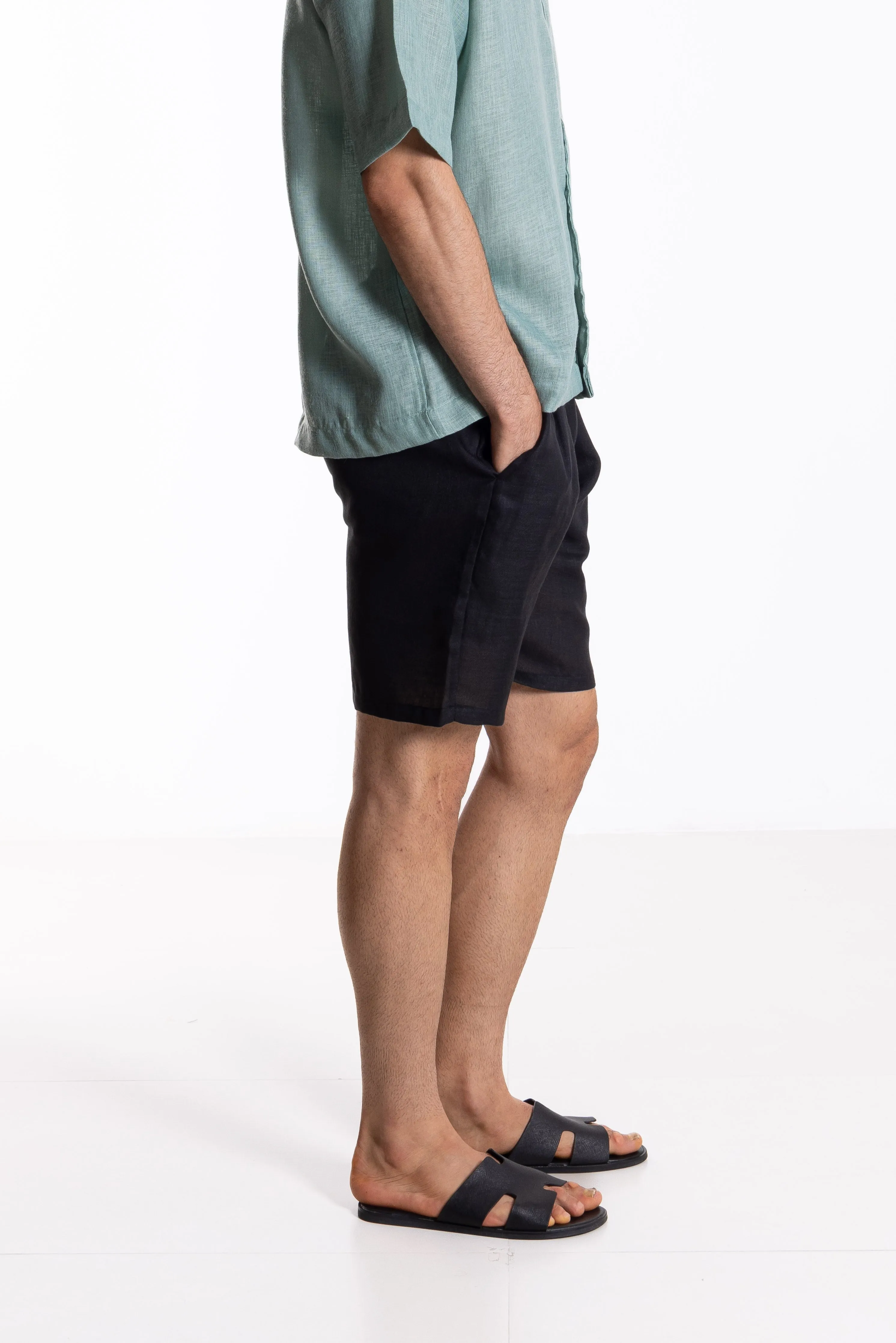 LIGHTWEIGHT LINEN BLEND SHORTS