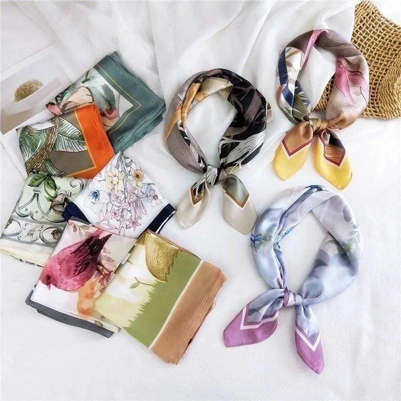 New Wild Spring Scarf To Protect The Cervical Spine Korean Thin Sunscreen Small Square Silk Scarf For Women